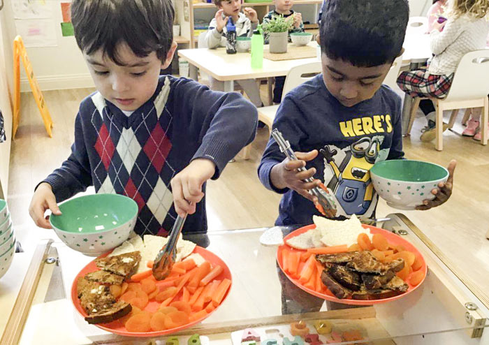 Little Zak's Academy | 5 Ways to Introduce New Food to Children Little Zak's Academy | 5 Ways to Introduce New Food to Children